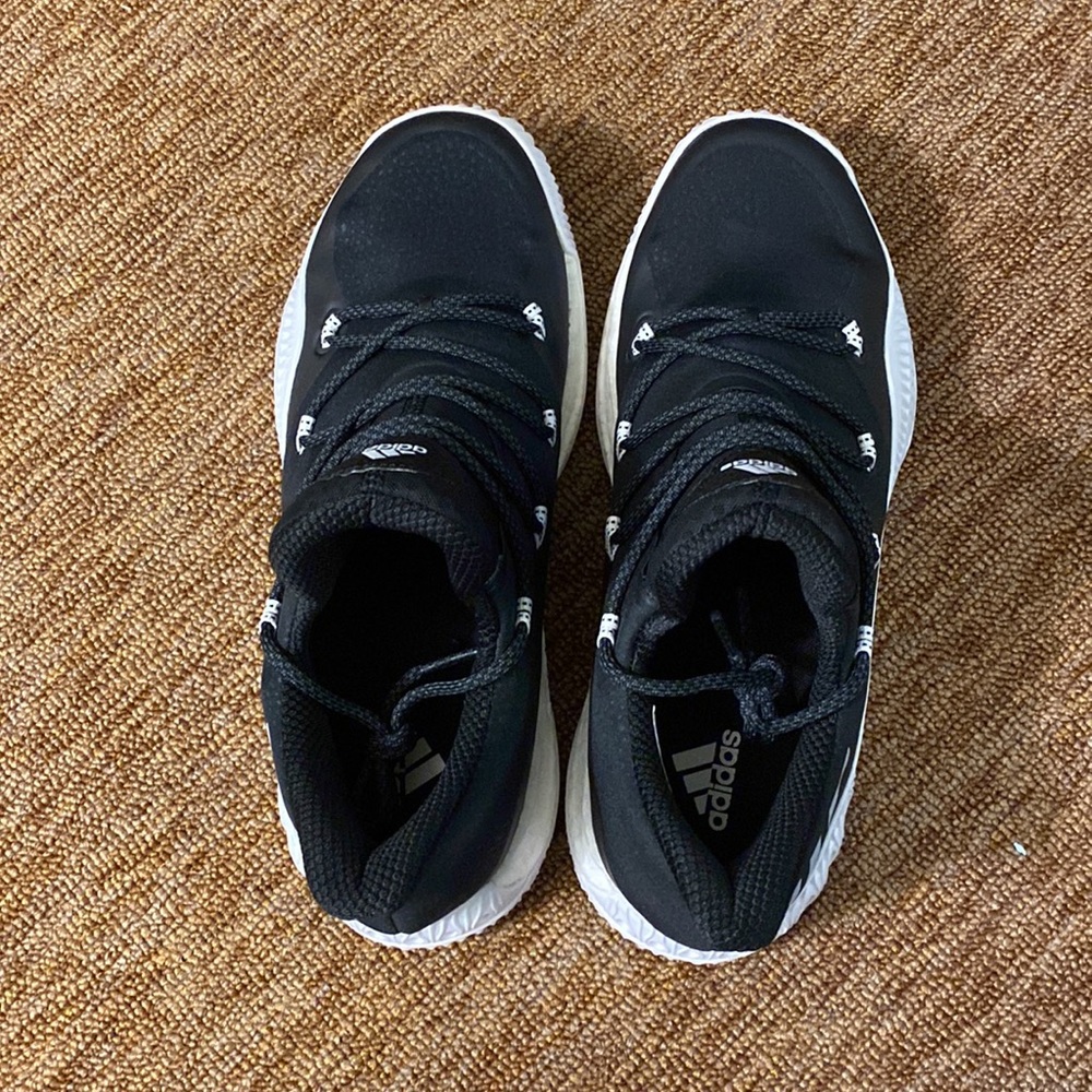 Brand new Adidas basketball sneakers 🏀🏀🏀